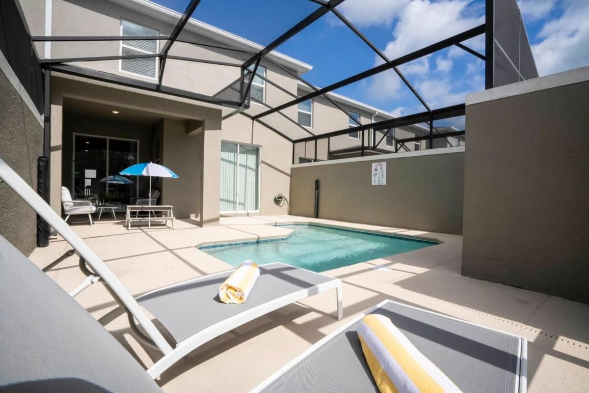 Gorgeous 4 Bedroom W Screened Pool Close To Disney 2653 키시미 외부 사진