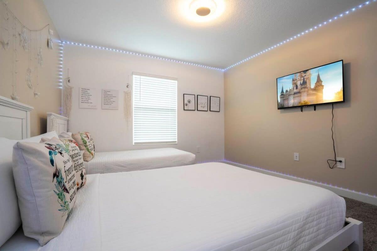 Gorgeous 4 Bedroom W Screened Pool Close To Disney 2653 키시미 외부 사진