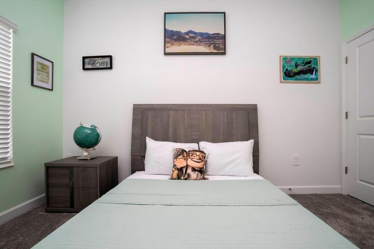 Gorgeous 4 Bedroom W Screened Pool Close To Disney 2653 키시미 외부 사진